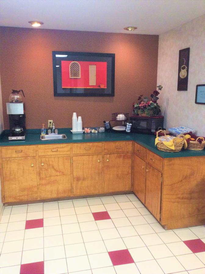 Americas Best Value Inn Of Decatur Buitenkant foto